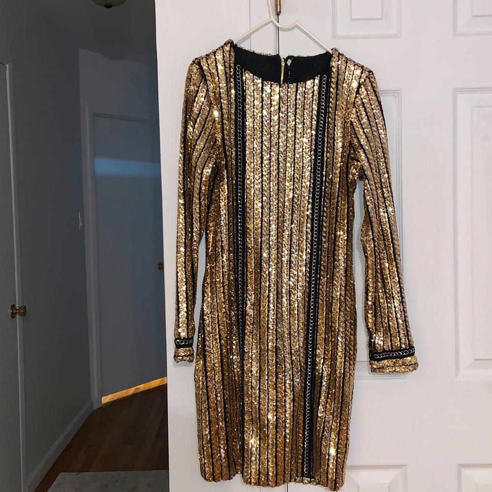 Beautiful gold sequined dress ❤️‍🔥